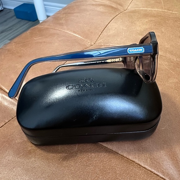 Coach sunglasses - Picture 5 of 5